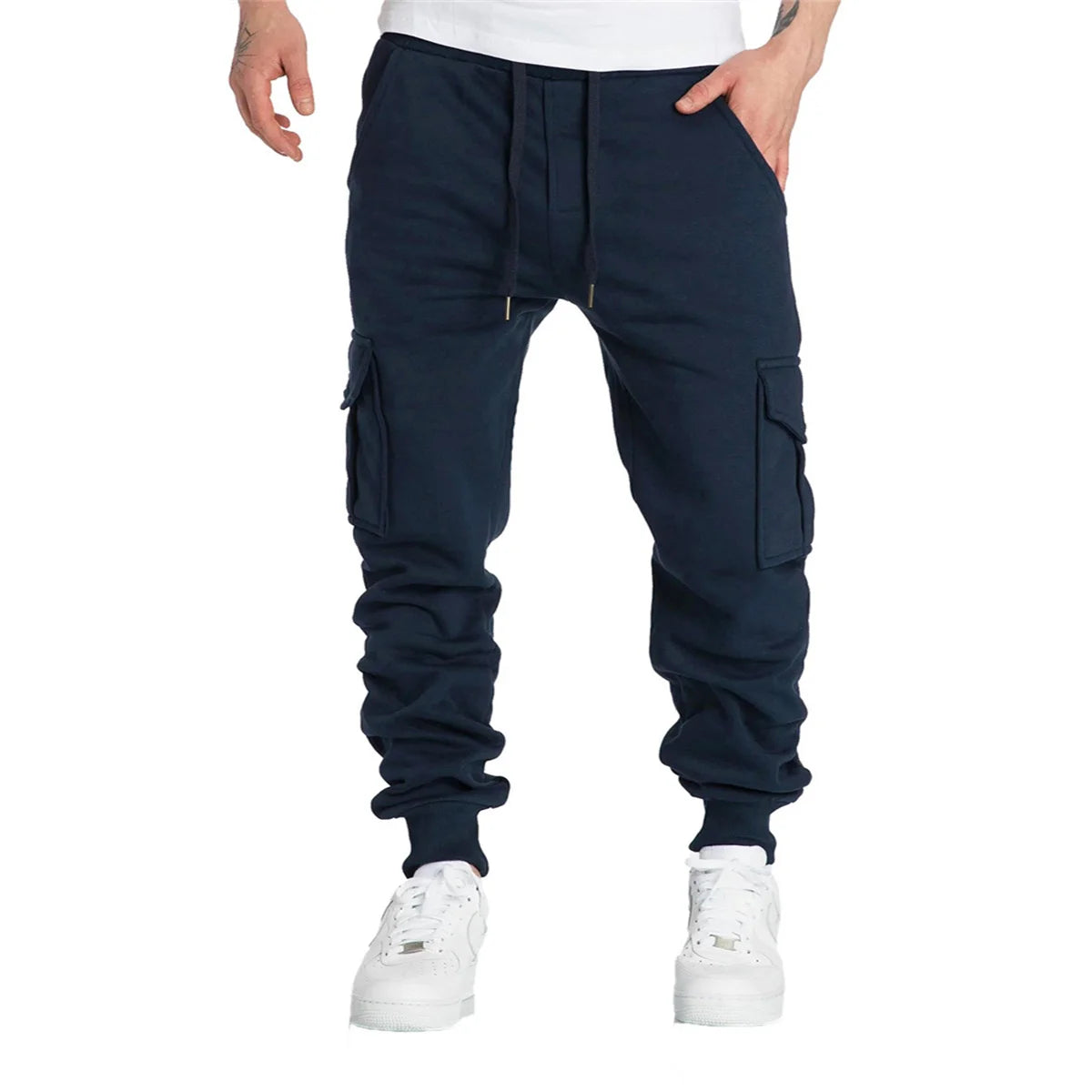 Men's cargo pants made of synthetic wool.