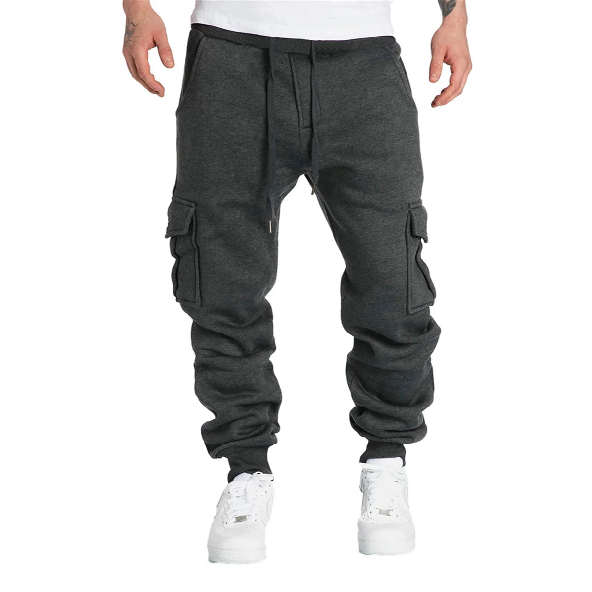 Men's cargo pants made of synthetic wool.